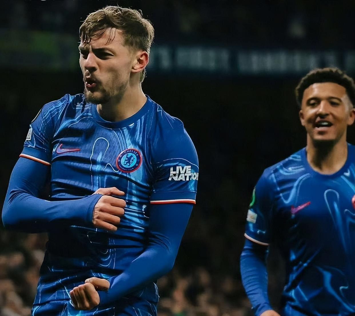 包含今晨瓦伦西亚备战法甲，遗憾出局细节曝光，底气十足，轮换策略成焦点的词条